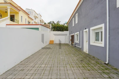 Moradia T5 para Venda em Ferragudo
