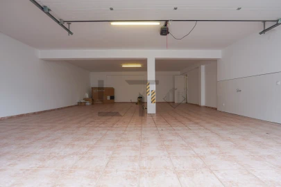 Moradia T5 para Venda em Ferragudo