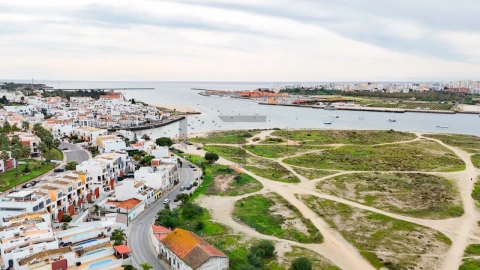 Moradia T5 para Venda em Ferragudo