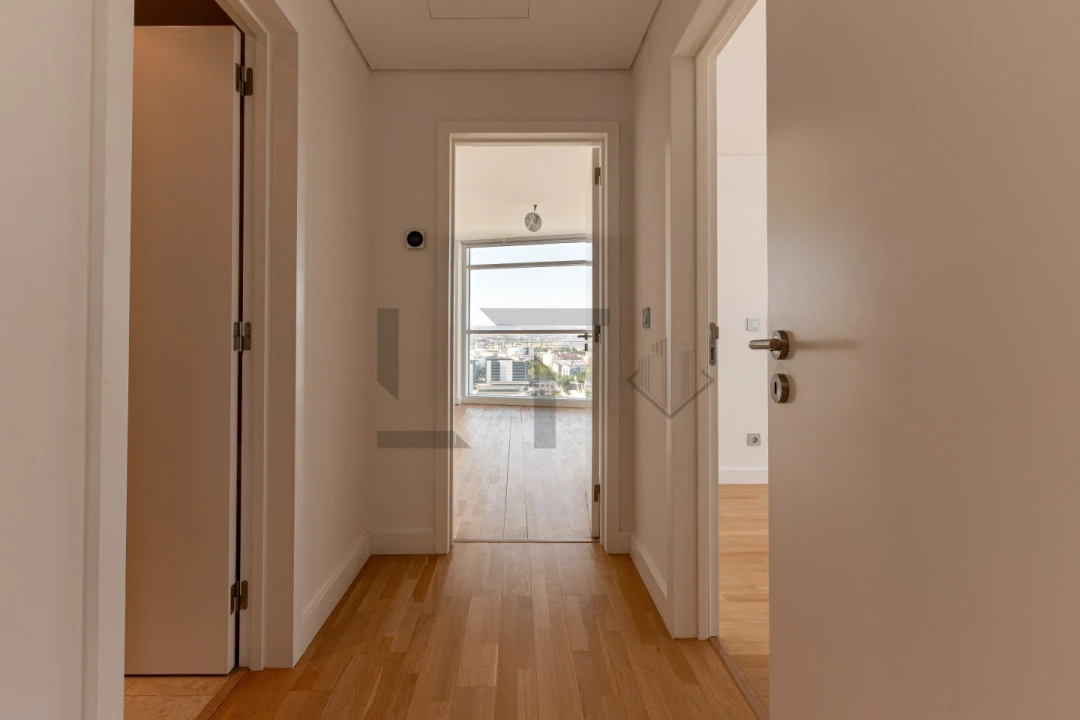 Apartamento T3 para Venda em Parque das Nações Foto 38