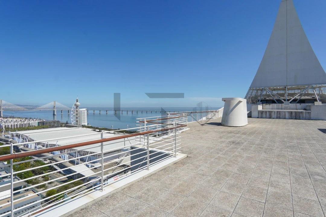 Apartamento T3 para Venda em Parque das Nações Foto 54