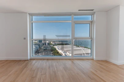 Apartamento T3 para Venda em Parque das Nações