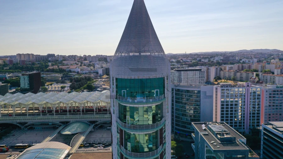 Apartamento T3 para Venda em Parque das Nações Foto 10