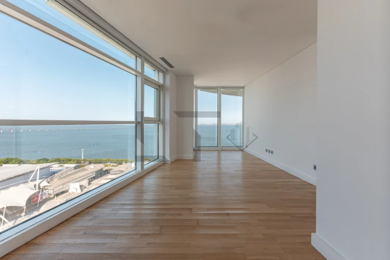 Apartamento T3 para Venda em Parque das Nações Foto 41