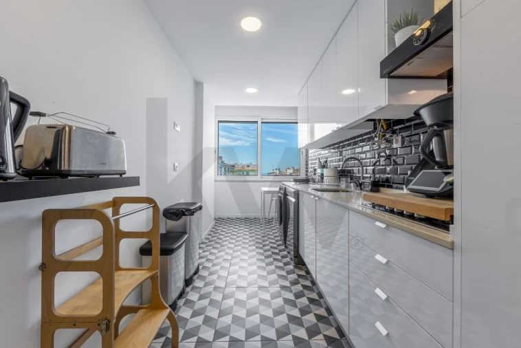 Apartamento T4 para Venda em Oeiras e São Julião da Barra, Paço de Arcos e Caxias Foto 7