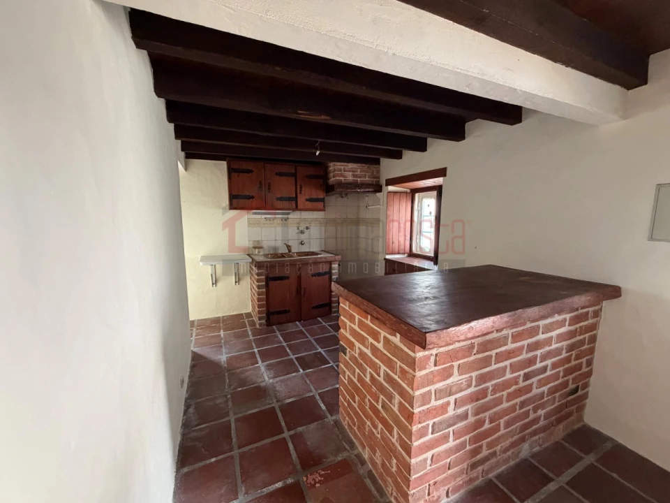 Moradia T2 para Venda em Serra D'El-Rei Foto 5