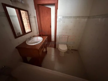 Moradia T2 para Venda em Serra D'El-Rei