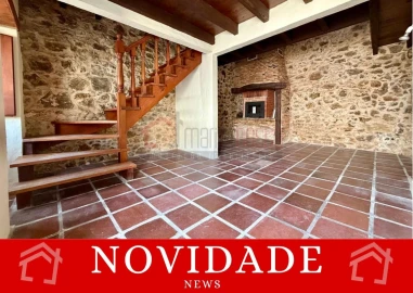 Moradia T2 para Venda em Serra D'El-Rei
