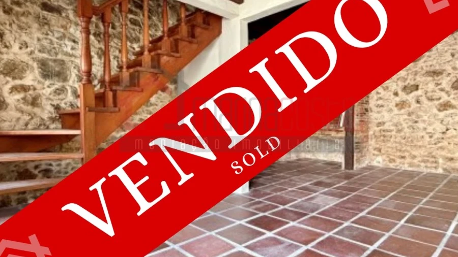 Moradia T2 para Venda em Serra D'El-Rei
