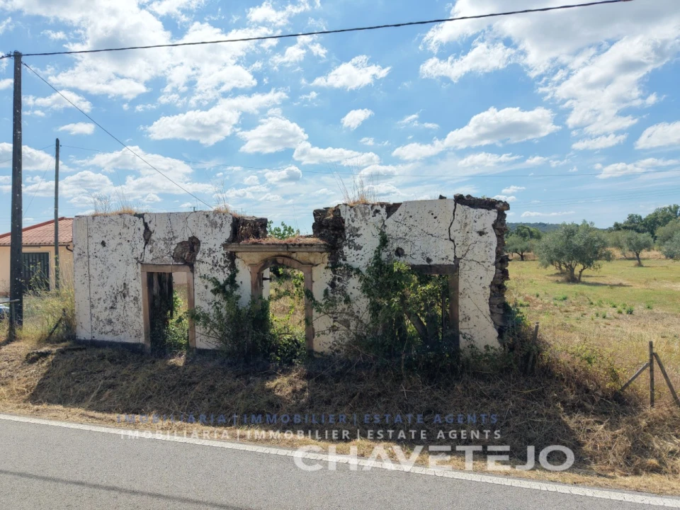 Terreno para Venda em Areias e Pias Foto 11