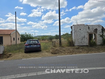 Terreno para Venda em Areias e Pias