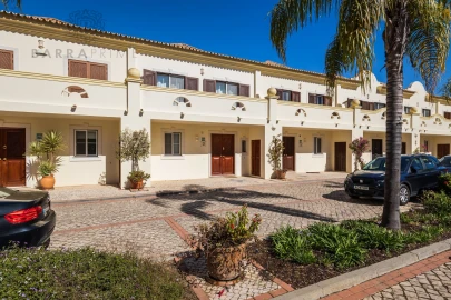 Moradia T3 para Venda em Almancil