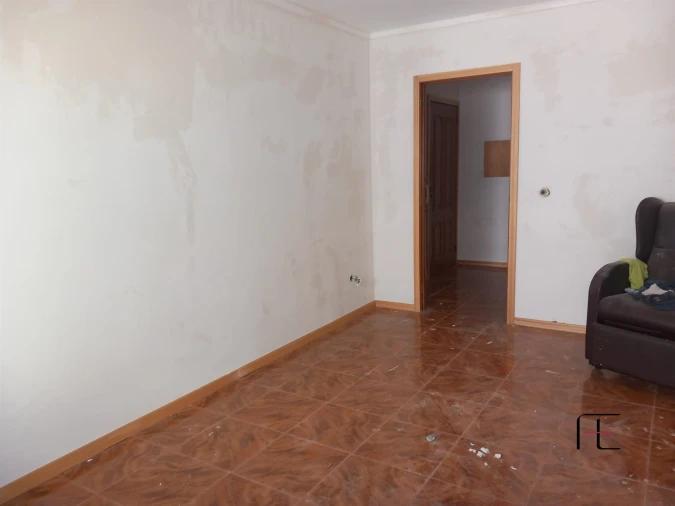 Apartamento T3 para Venda em Vilar de Andorinho Foto 13