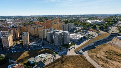 Apartamento T2 para Venda em Vilar de Andorinho