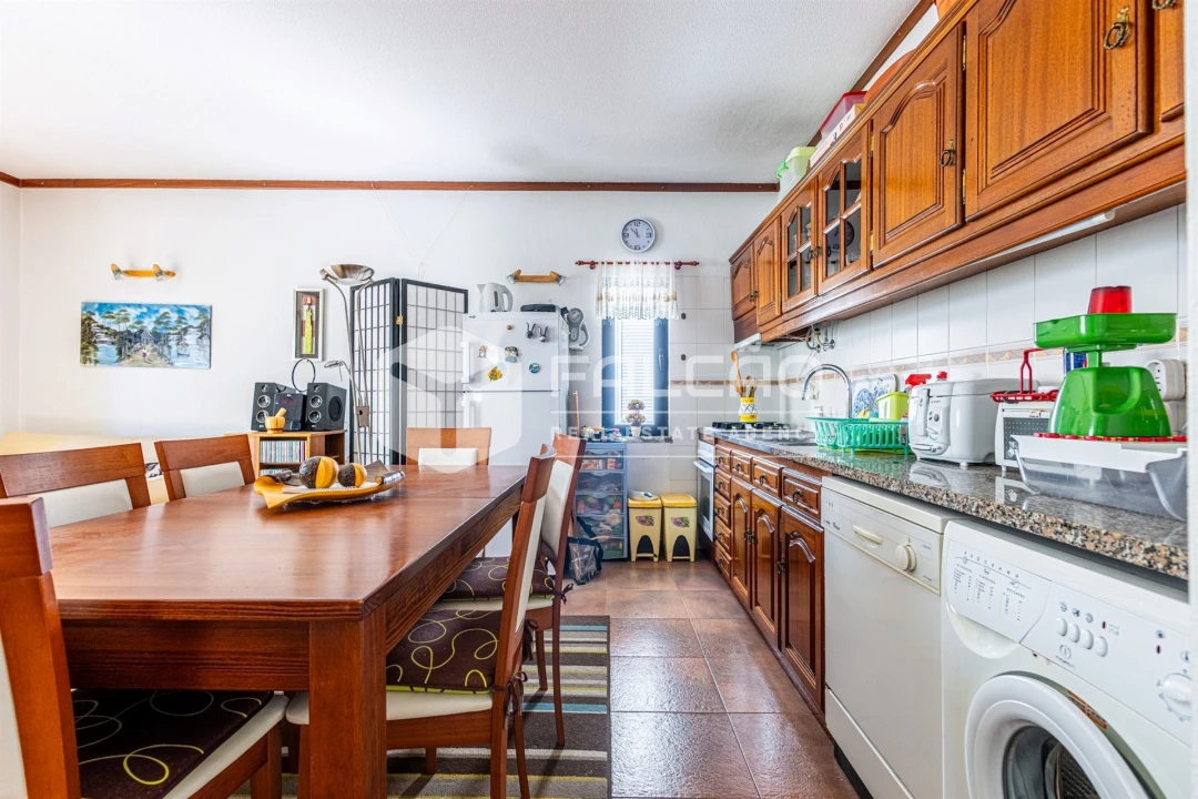 Apartamento T1 para Venda em Sesimbra (Santiago) Foto 3