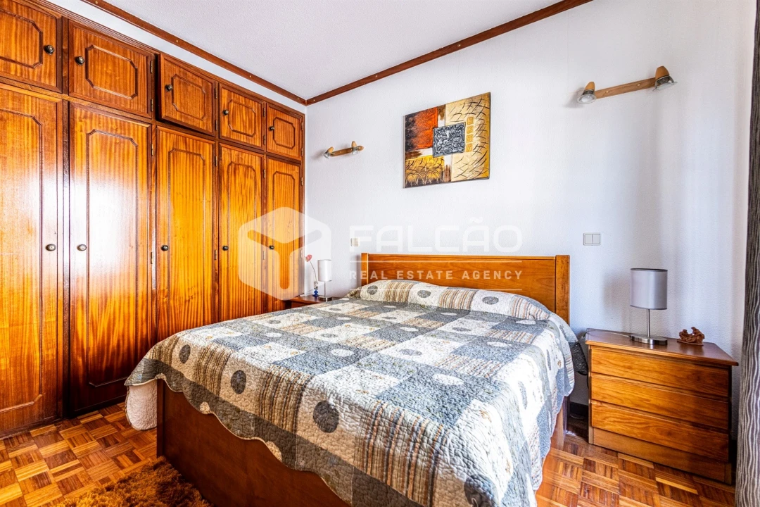 Apartamento T1 para Venda em Sesimbra (Santiago) Foto 10