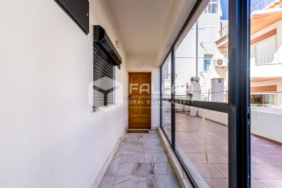 Apartamento T1 para Venda em Sesimbra (Santiago)