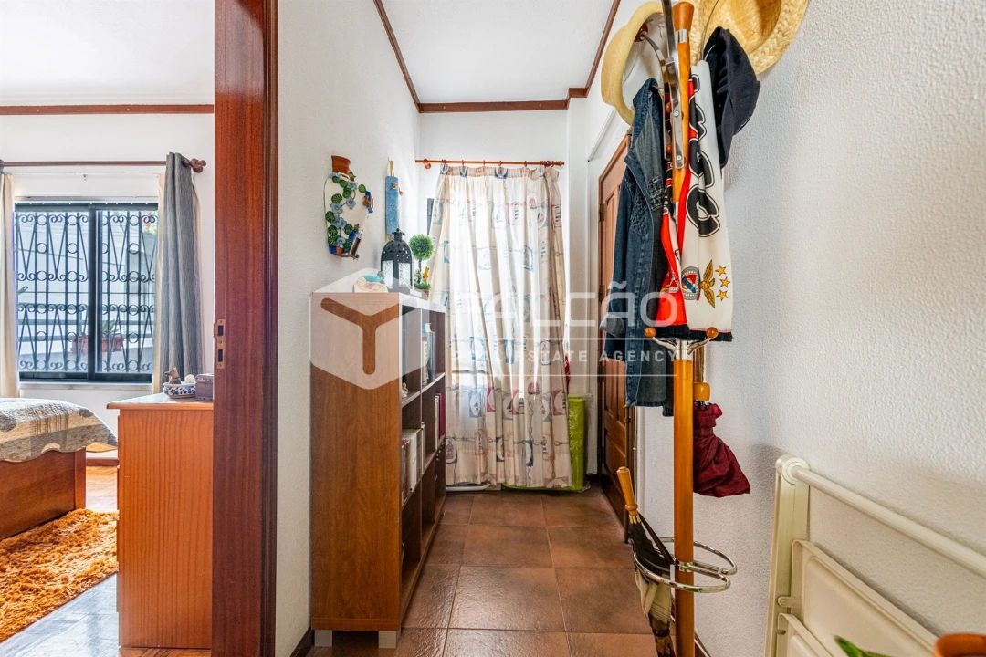 Apartamento T1 para Venda em Sesimbra (Santiago) Foto 16
