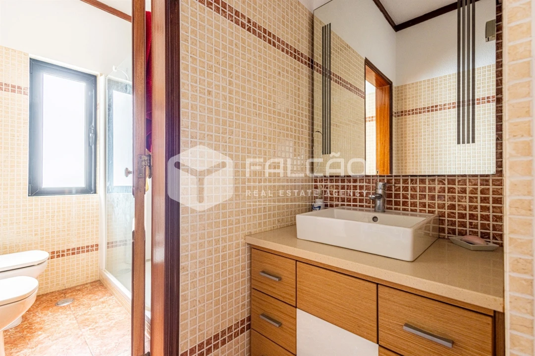 Apartamento T1 para Venda em Sesimbra (Santiago) Foto 26