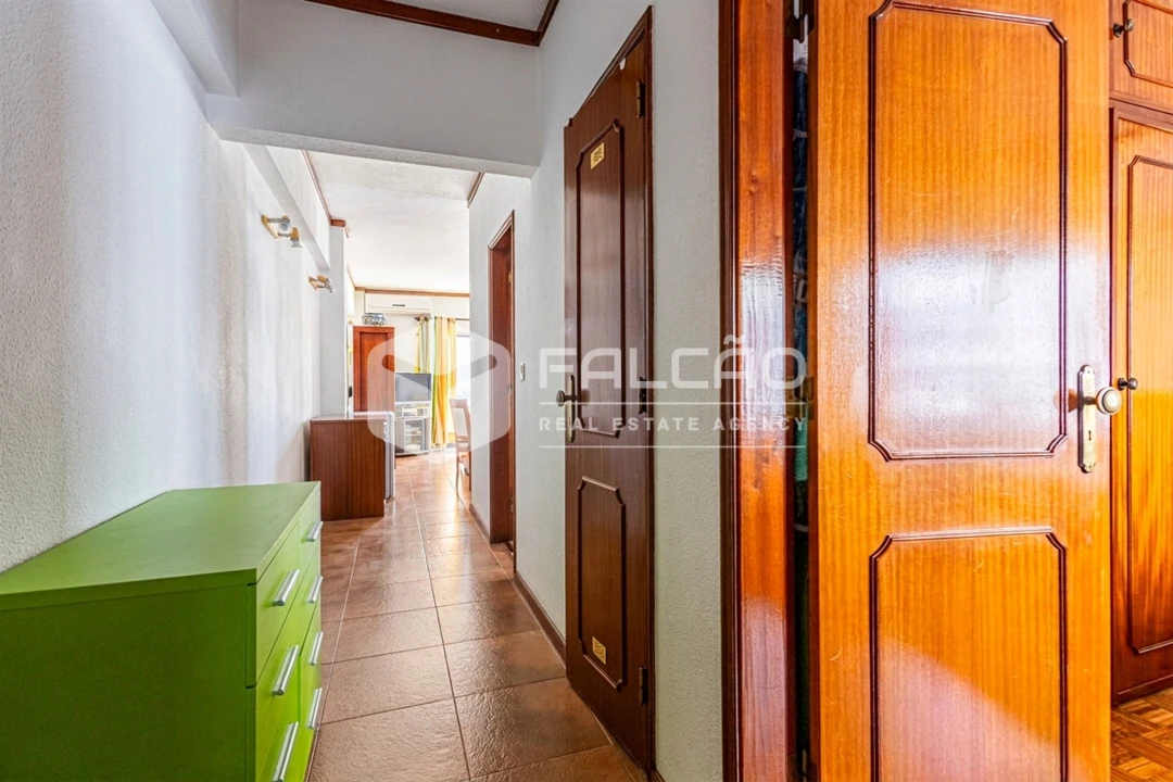 Apartamento T1 para Venda em Sesimbra (Santiago) Foto 19