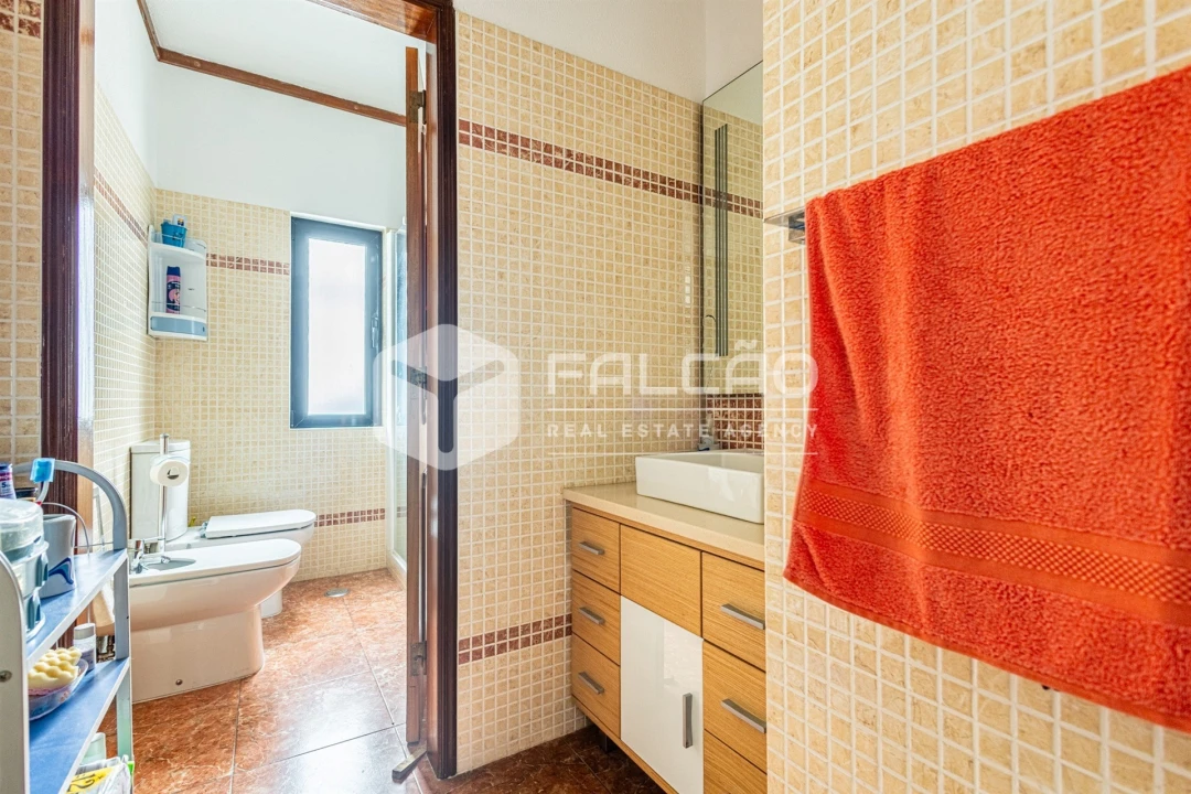 Apartamento T1 para Venda em Sesimbra (Santiago) Foto 24