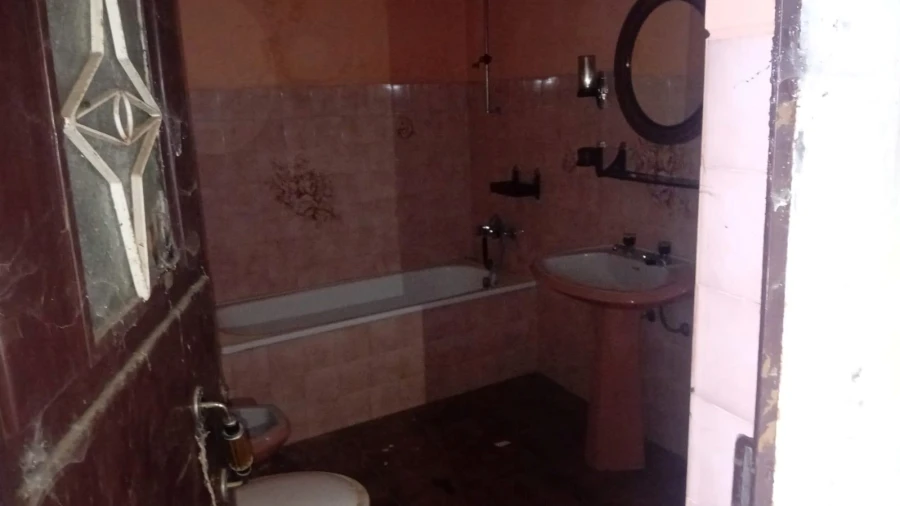 Moradia T0 para Venda em Malcata Foto 13