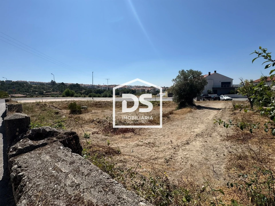 Terreno para Venda em Guarda Foto 3