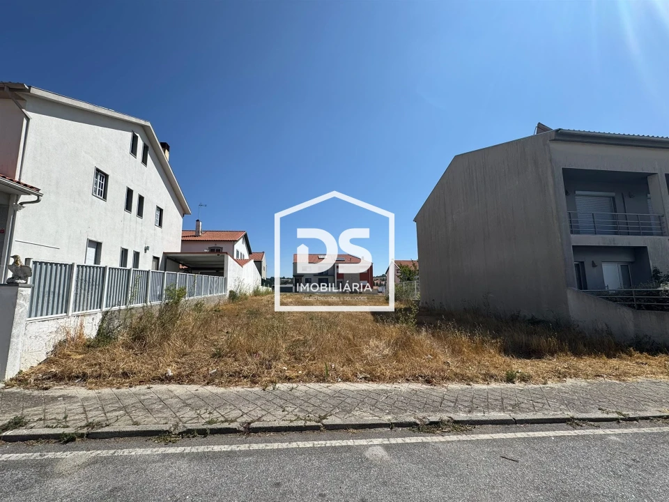 Terreno para Venda em Guarda Foto 1