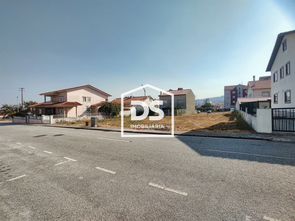 Terreno para Venda em Guarda Foto 4