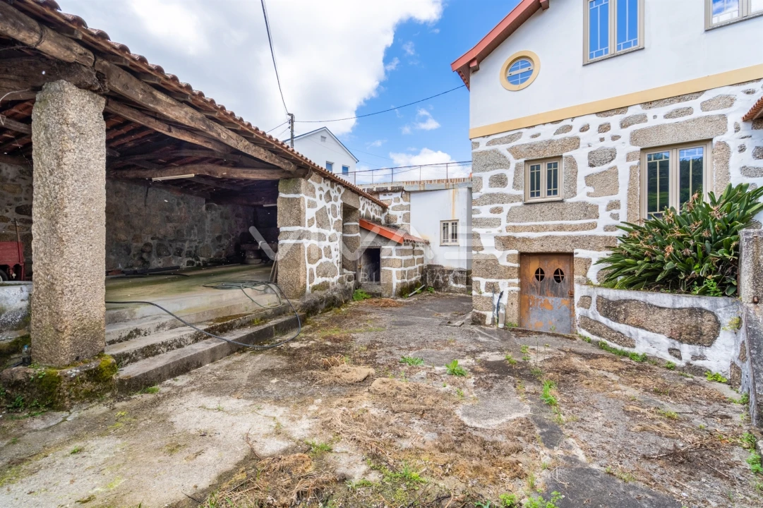 Moradia T4 para Venda em Celeirós, Aveleda e Vimieiro Foto 6