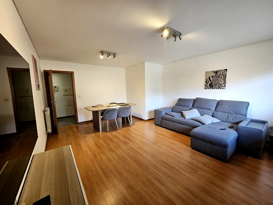 Apartamento T2 para Venda em Custóias, Leça do Balio e Guifões Foto 1