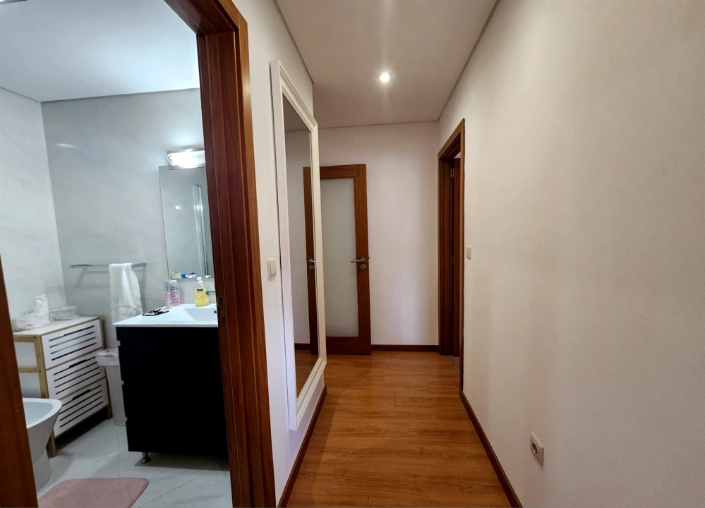 Apartamento T2 para Venda em Custóias, Leça do Balio e Guifões Foto 8