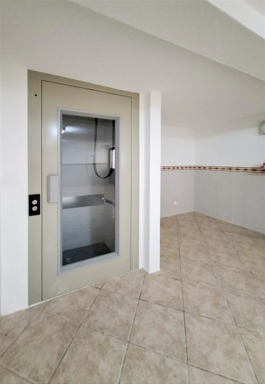 Moradia T3 para Venda em Quarteira Foto 74