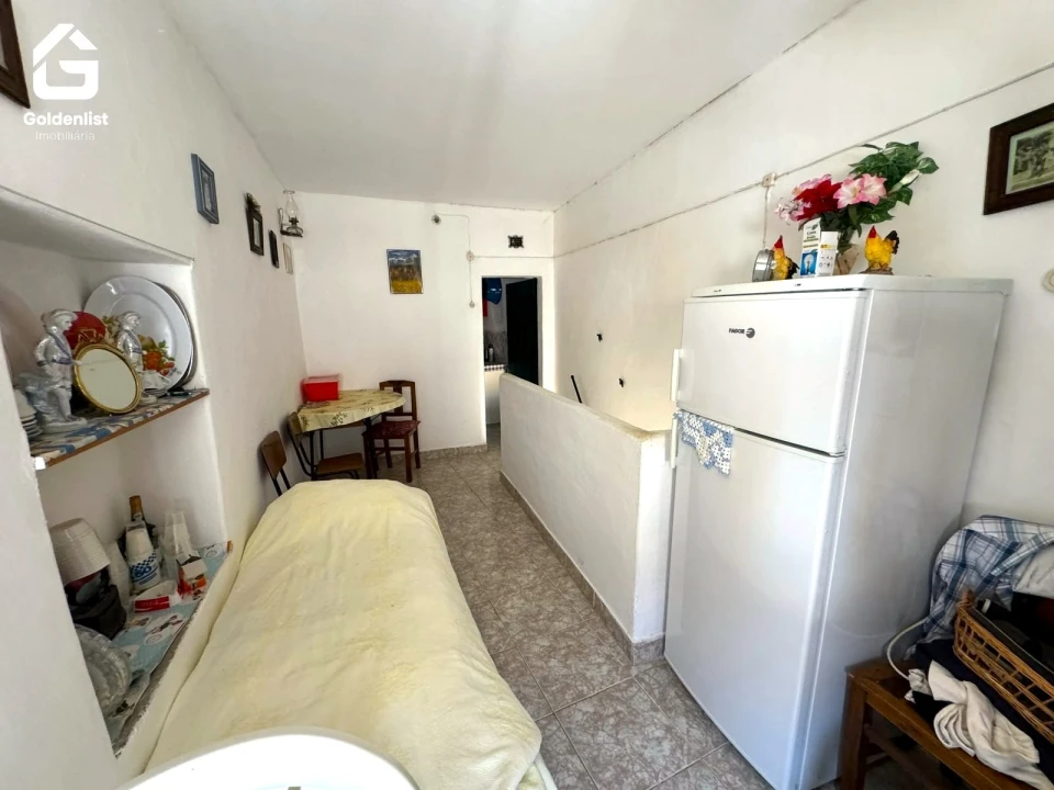 Moradia T1 para Venda em Espírito Santo, Nossa Senhora da Graça e São Simão Foto 10