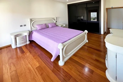 Apartamento T4 para Venda em Póvoa de Varzim, Beiriz e Argivai