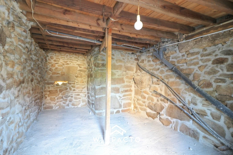 Moradia T2 para Venda em Espinho Foto 36
