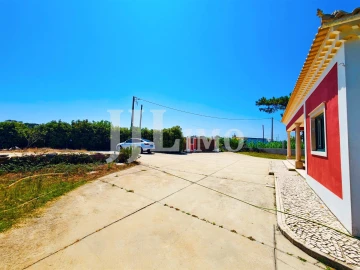 Moradia T4 para Venda em São João das Lampas e Terrugem