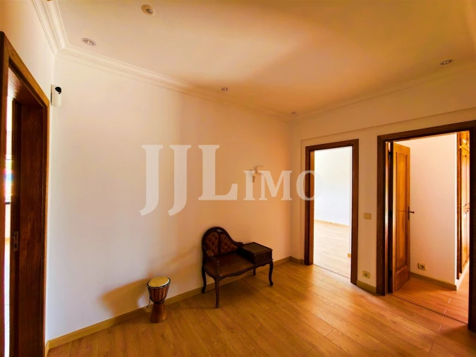 Moradia T4 para Venda em São João das Lampas e Terrugem Foto 32
