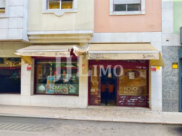 Loja para Arrendamento em Avenidas Novas