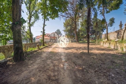 Moradia T0 para Venda em O. Azeméis, Riba-Ul, Ul, Macinhata Seixa, Madail