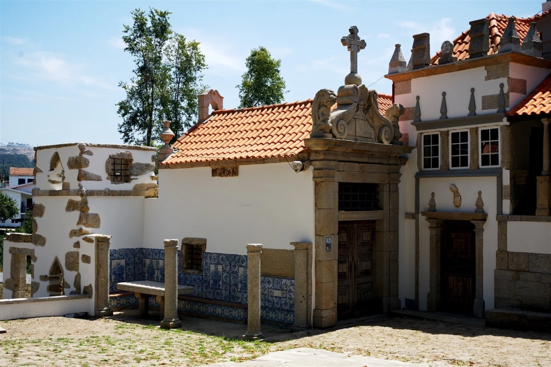Moradia T0 para Venda em O. Azeméis, Riba-Ul, Ul, Macinhata Seixa, Madail Foto 53