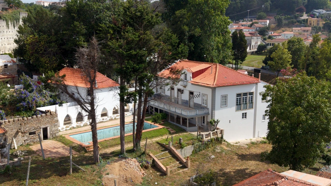 Moradia T0 para Venda em O. Azeméis, Riba-Ul, Ul, Macinhata Seixa, Madail Foto 1