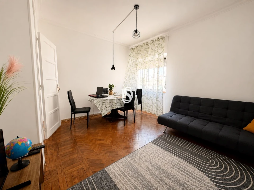 Apartamento T2 para Venda em Rio de Mouro Foto 11