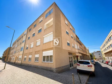 Apartamento T2 para Venda em Rio de Mouro