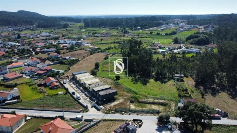 Terreno para Venda em Perelhal