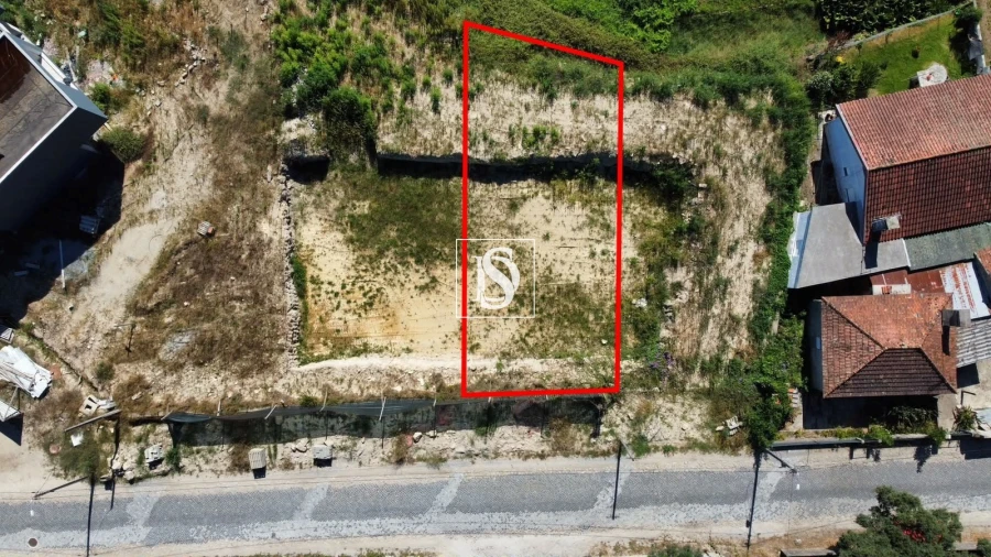 Terreno para Venda em Perelhal Foto 2