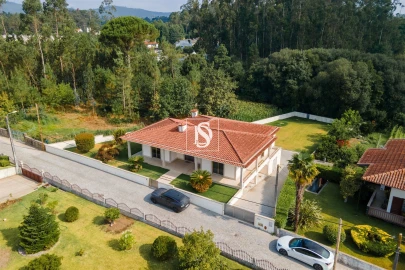 Moradia T3 para Venda em Ucha