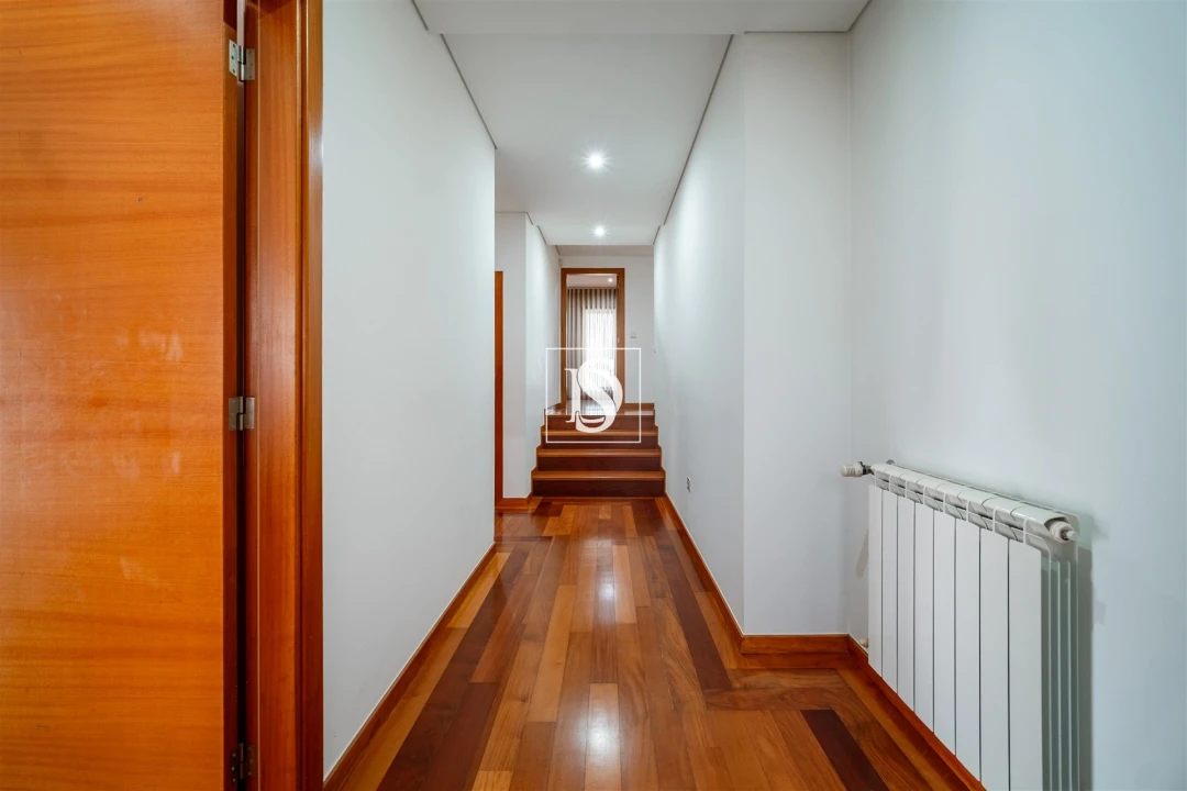 Moradia T3 para Venda em Ucha Foto 15