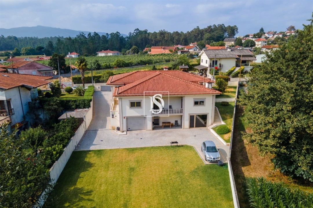 Moradia T3 para Venda em Ucha Foto 33