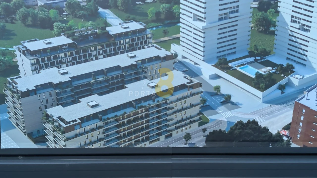 Apartamento T4 para Venda em Ramalde Foto 20